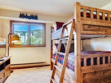 Wonderful 3 Bedroom Avon Ski Retreat